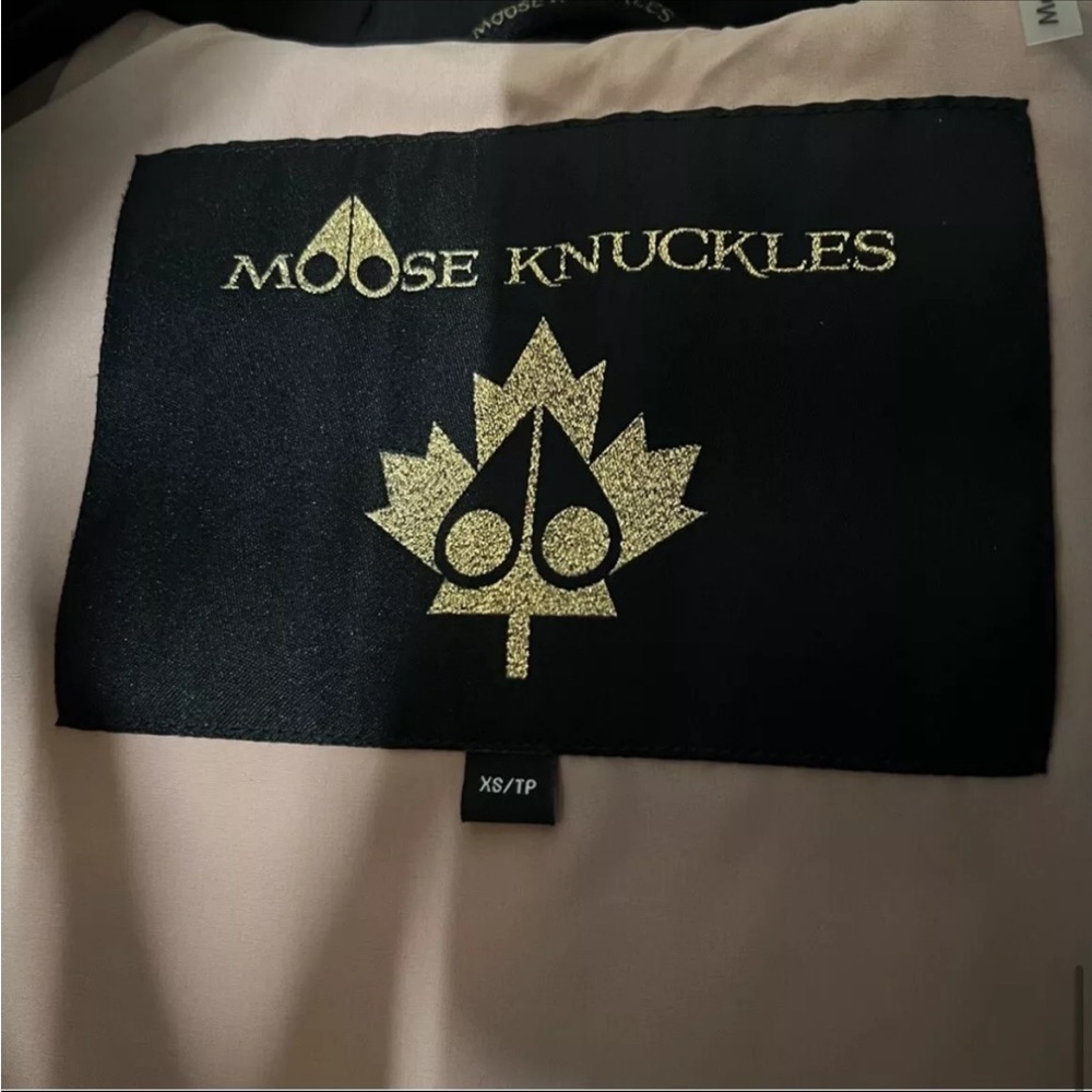 Moose Knuckles Rockcliff 2 Hooded Down Jacket - Picture 12 of 15